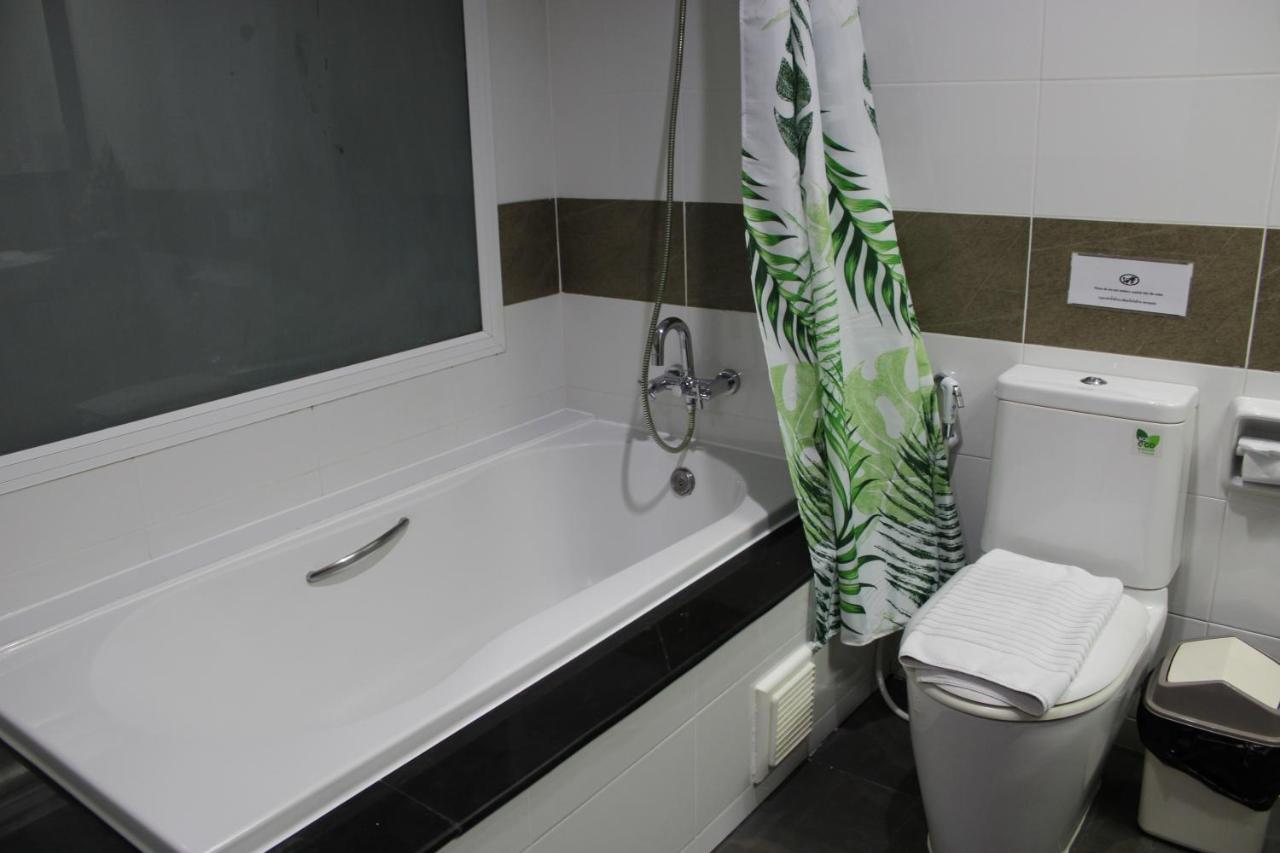 Chana Hotel Пхукет Экстерьер фото