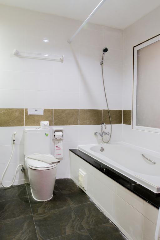 Chana Hotel Пхукет Экстерьер фото